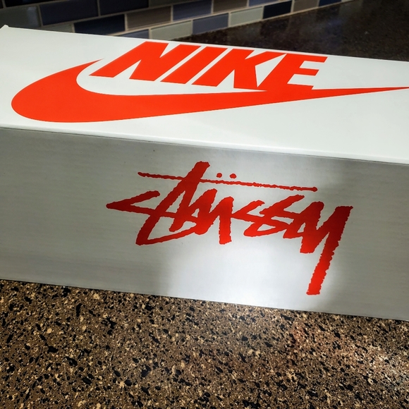 Nike Benassi X Stussy slides RED - Picture 4 of 12